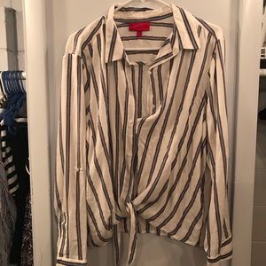 JLO crop long sleeve tie top Sz XXL